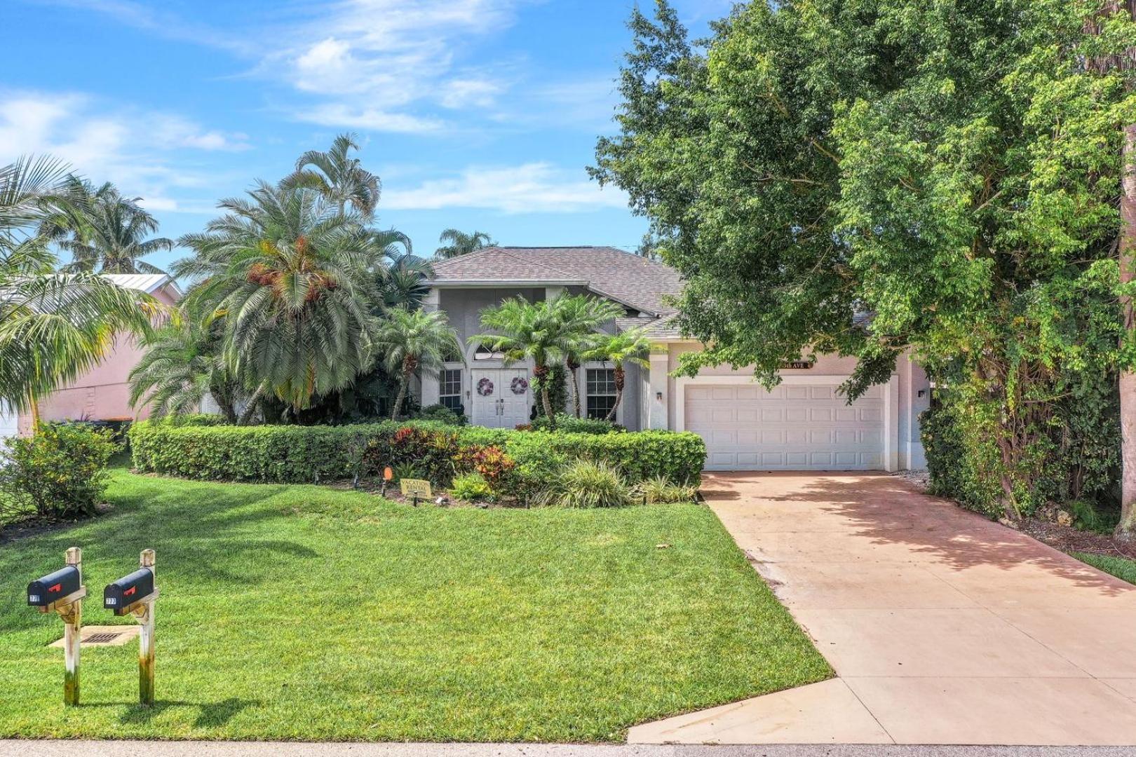 North Naples Lux Family 3 Bedroom With Pool Villa Walk To Beach And Mercato מראה חיצוני תמונה